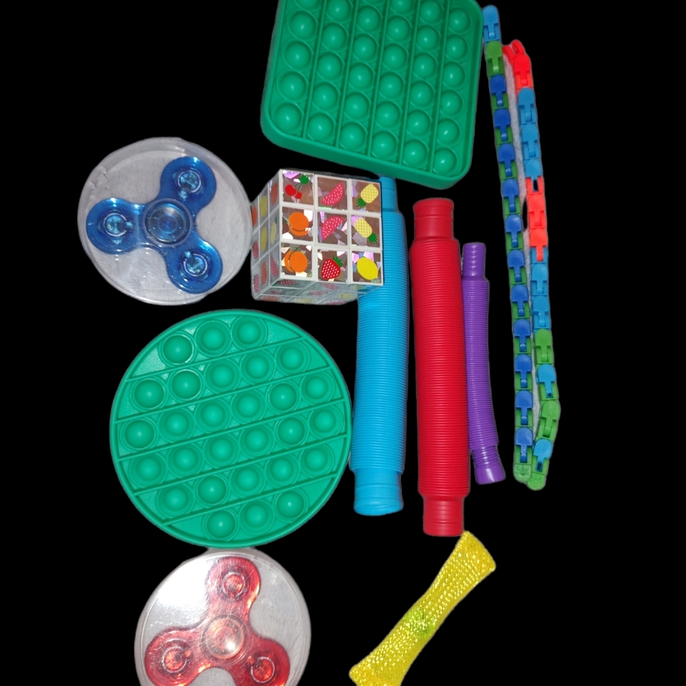 Lot of 11 fidgets